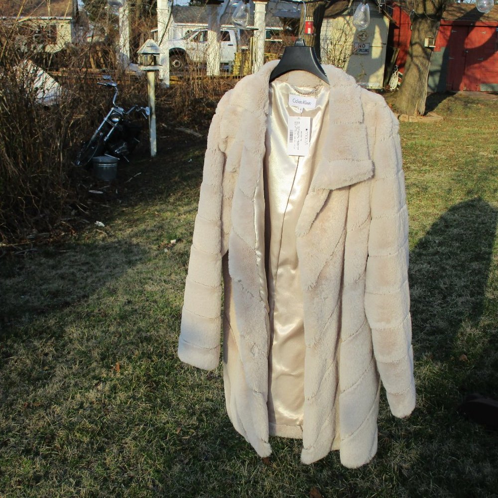 Best Offer!!NWT Calvin Klein Fur Coat   XL - Picture 8 of 10